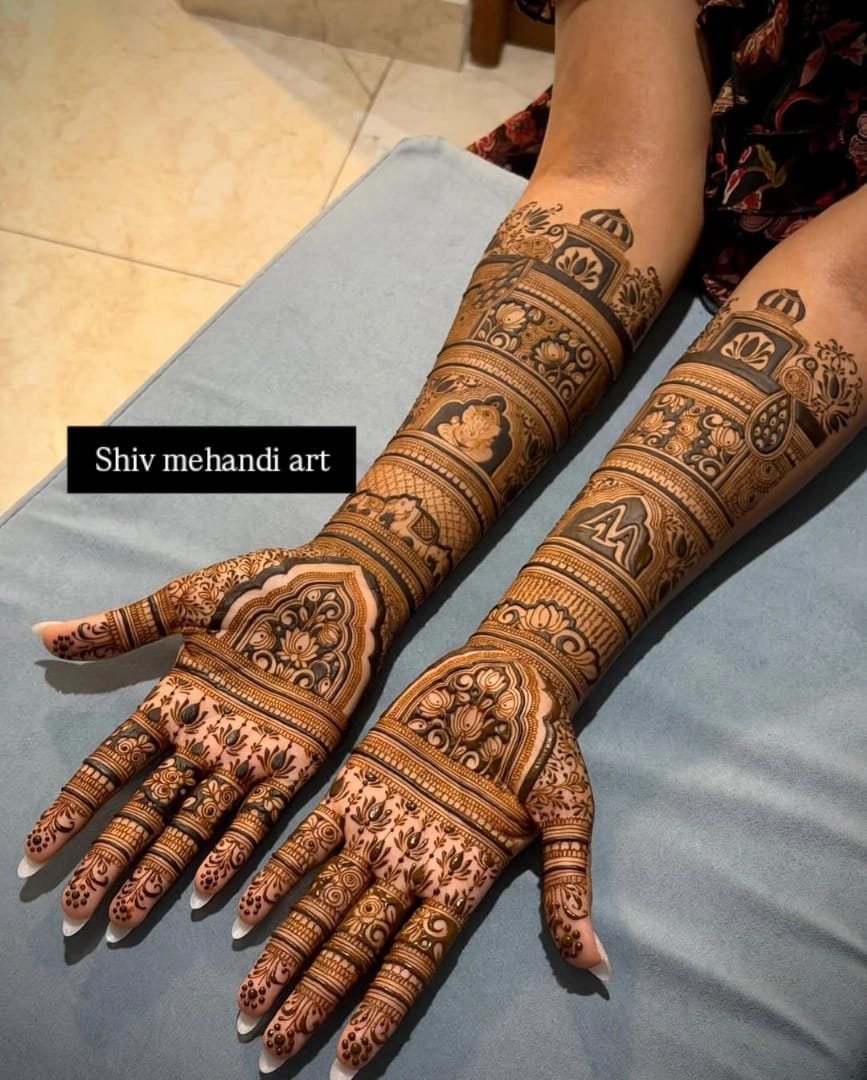 Shiv Mehndi Artist